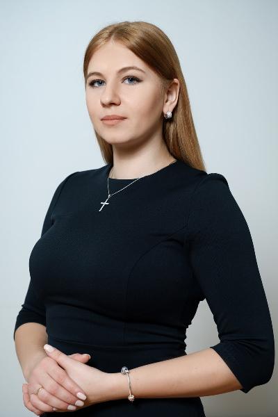 Алина Пономарева